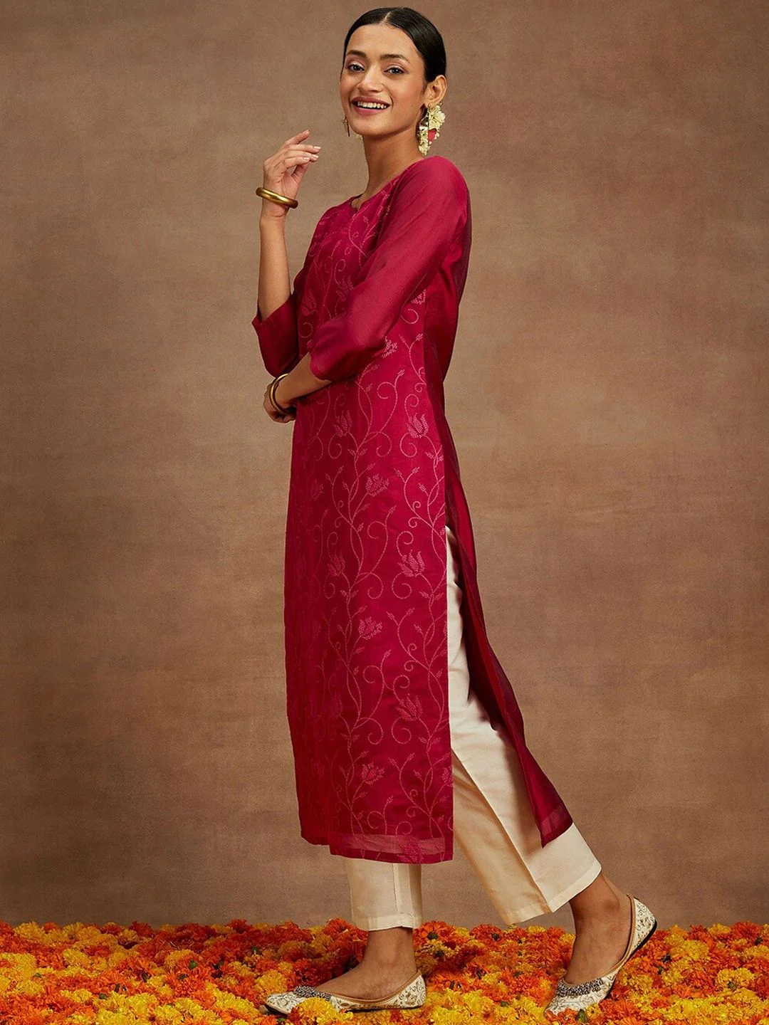 Libas Floral Printed Thread Work Chanderi Silk Kurta - Image 4