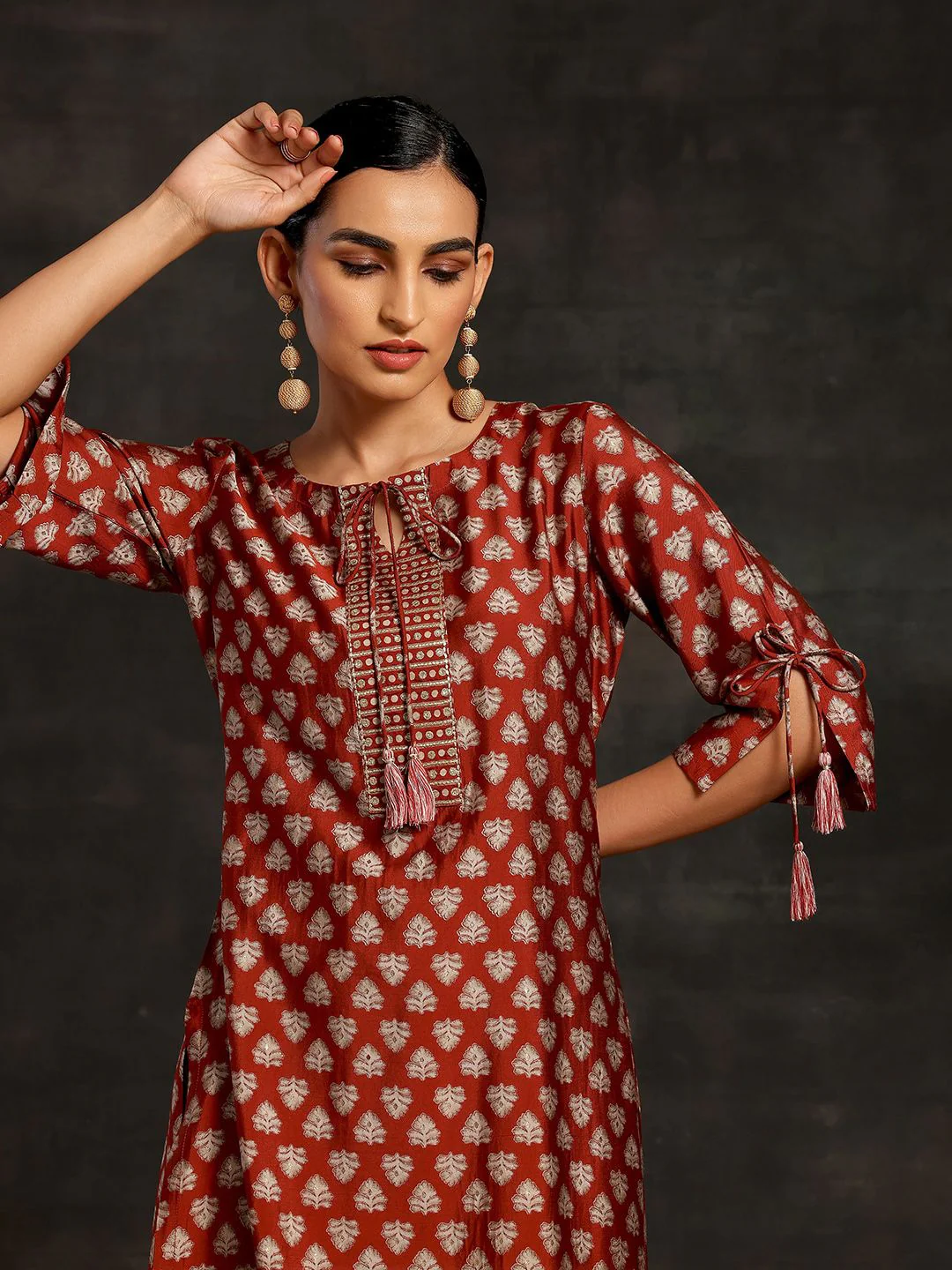Libas Floral Printed Tie-Up Neck Three-Quarter Sleeves Sequinned Kurta with Trousers - Image 2