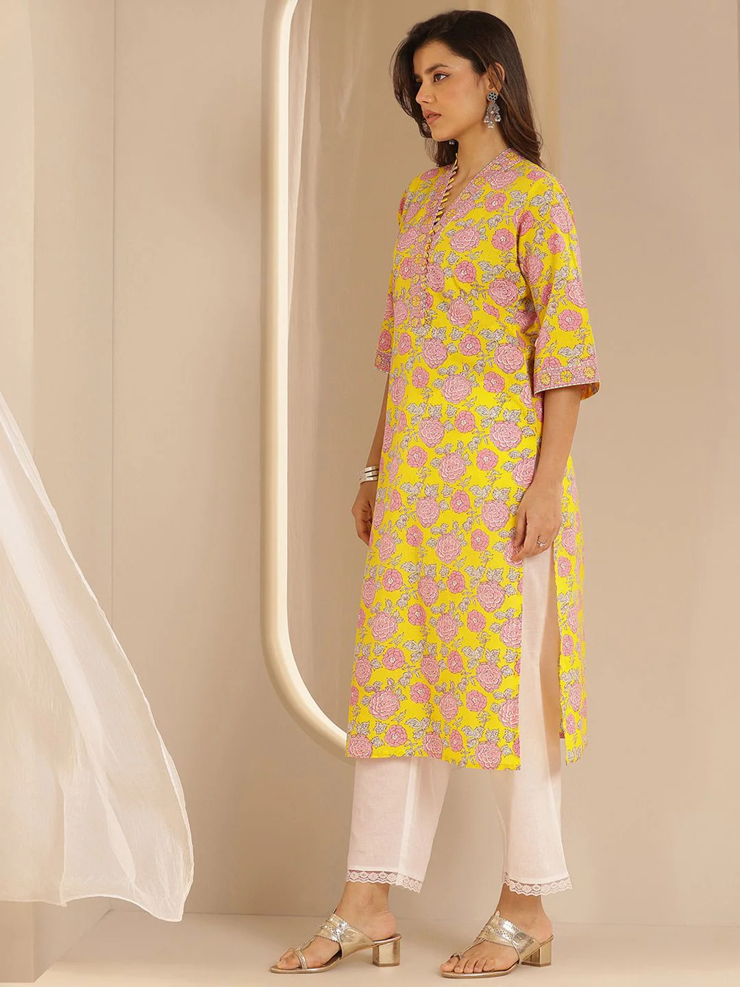 Libas Floral Printed V Neck Cotton Straight Kurta - Image 3