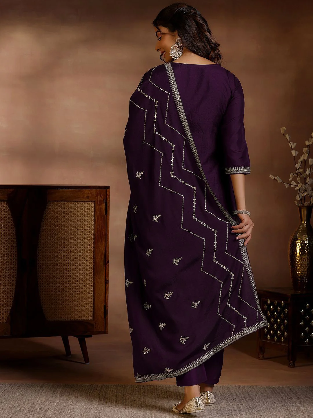 Libas Floral Printed V-Neck Thread Work Straight Kurta With Palazzos & Dupatta - Image 4