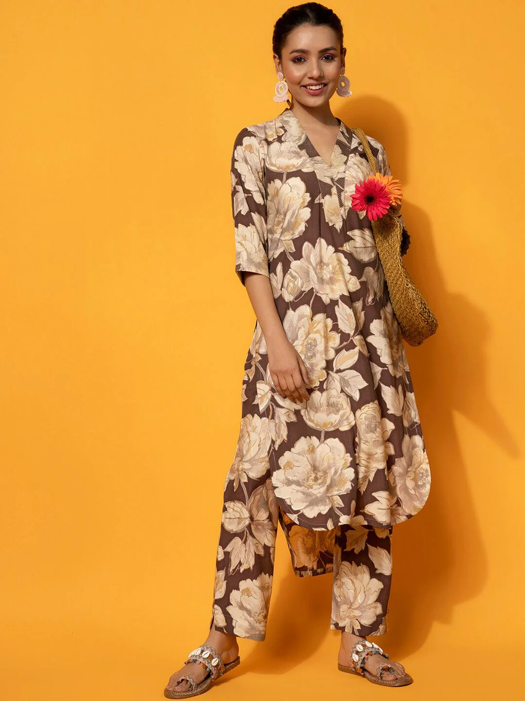 Libas Floral Printed V-Neck Tunic with Palazzo - Image 4