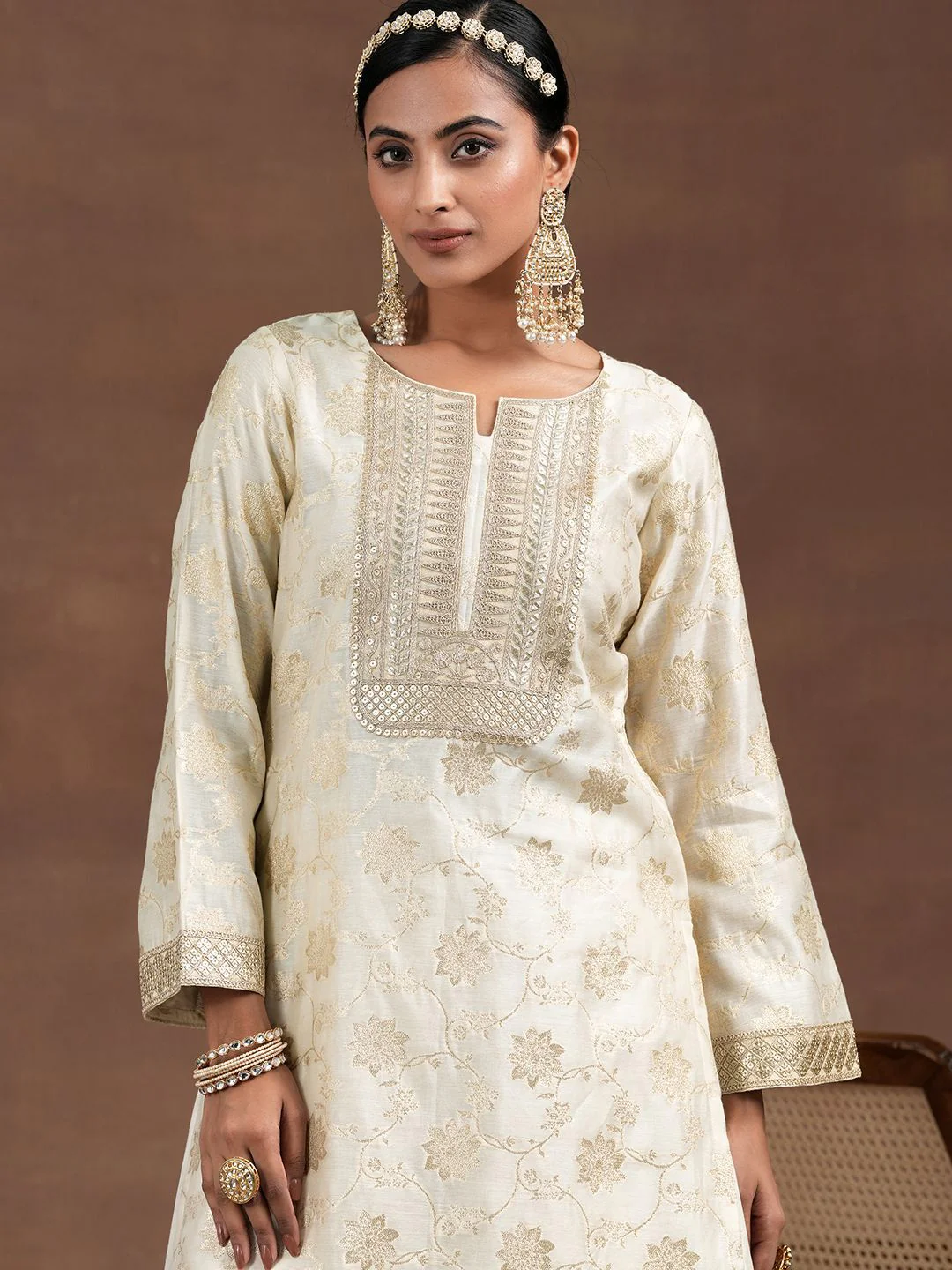 Libas Floral Woven Design Sequinned Straight Kurta With Palazzo & Dupatta - Image 2