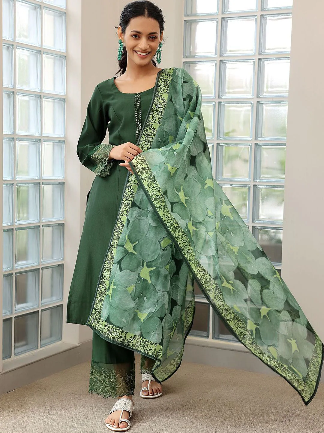 Libas Floral Yoke Design Panelled Beads and Stones Straight Kurta with Trousers & Dupatta - Image 6