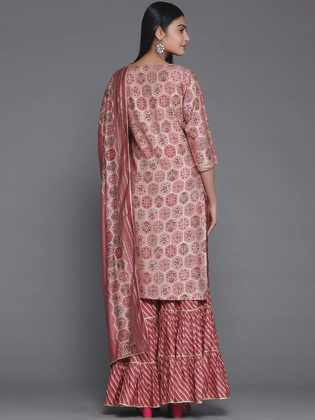 Libas Floral Yoke Design Round Neck Three-Quarter Sleeves Gotta Patti Kurta Set - Image 4