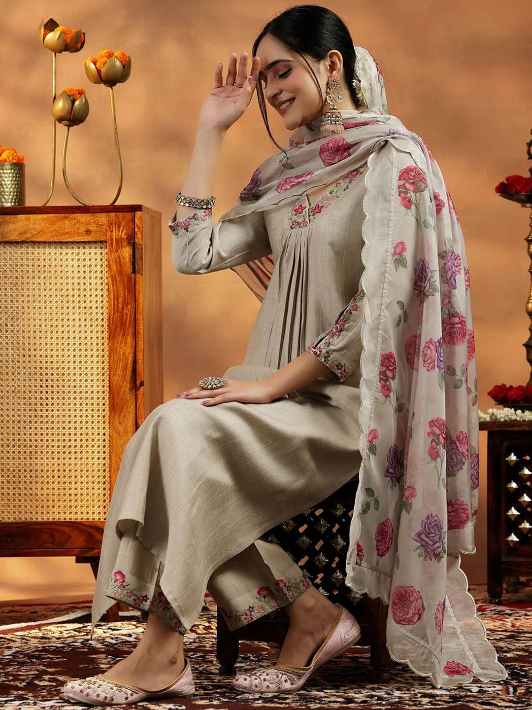 Libas Floral Yoke Design V-Neck Thread Work A-Line Kurta With Trousers And Dupatta - Image 4