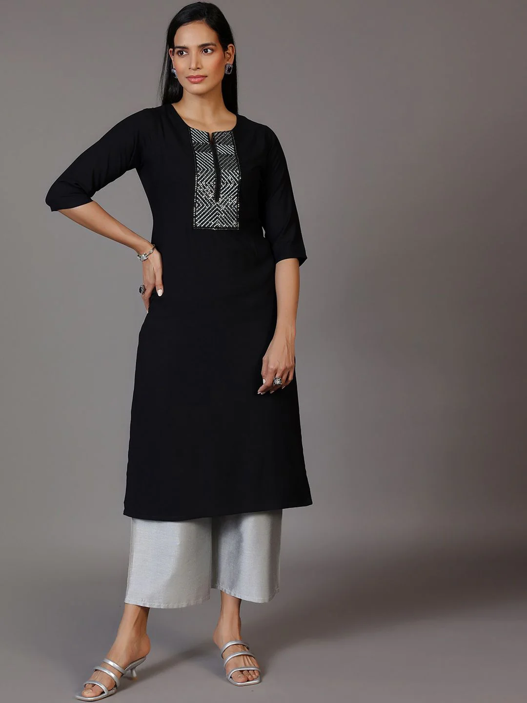 Libas Geometric Yoke Design Thread Work Kurta - Image 5
