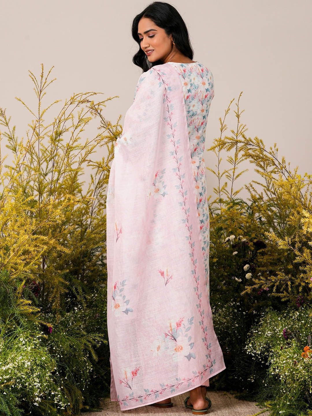 Libas Pink Floral Printed Straight Round Neck Thread Work Linen Kurta Set - Image 4