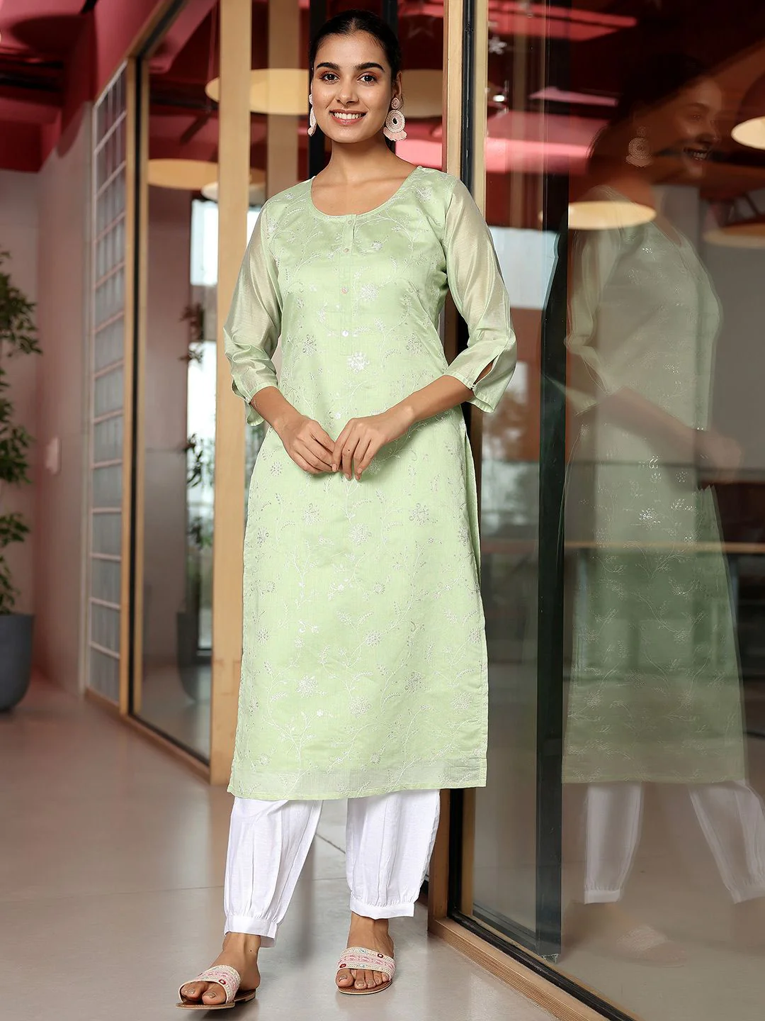 Libas Round Neck Thread Work Chanderi Silk Straight Kurta - Image 3