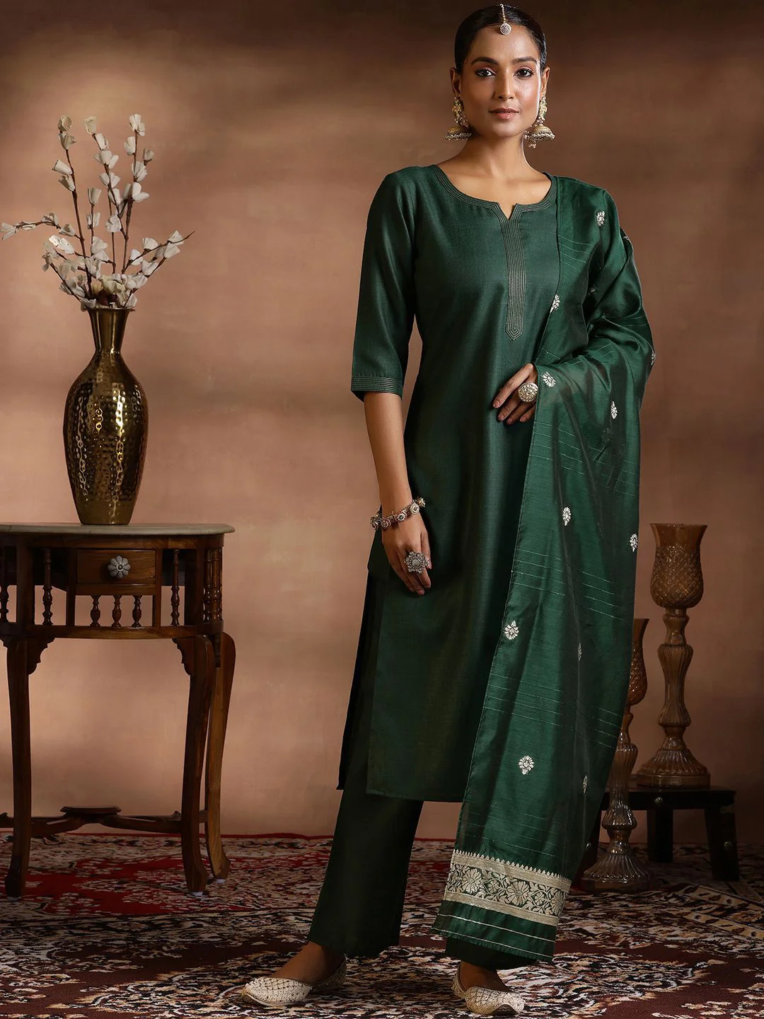 Libas Straight Kurta with Trousers & Dupatta - Image 6