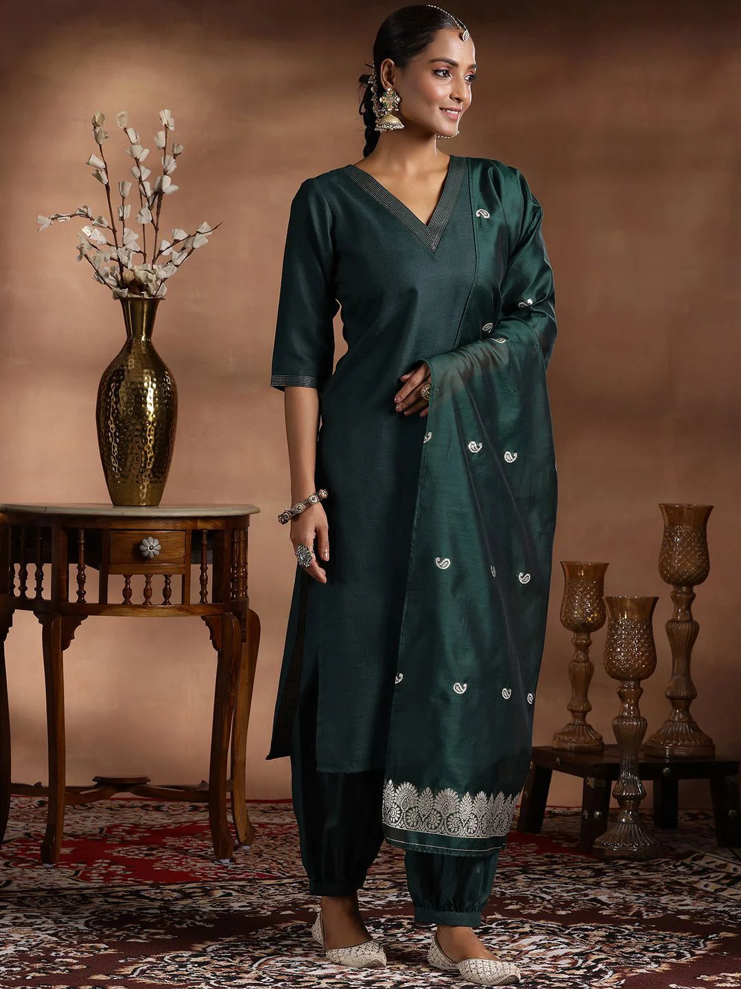 Libas V-Neck Kurta with Salwar & Dupatta - Image 6