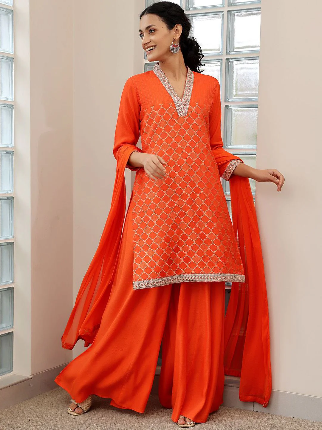Libas V Neck Regular Sequinned Straight Kurti with Palazzos & Dupatta - Image 2