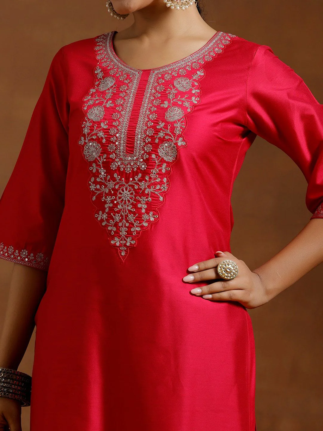 Libas Women Ethnic Motifs Thread Work Kurta - Image 3