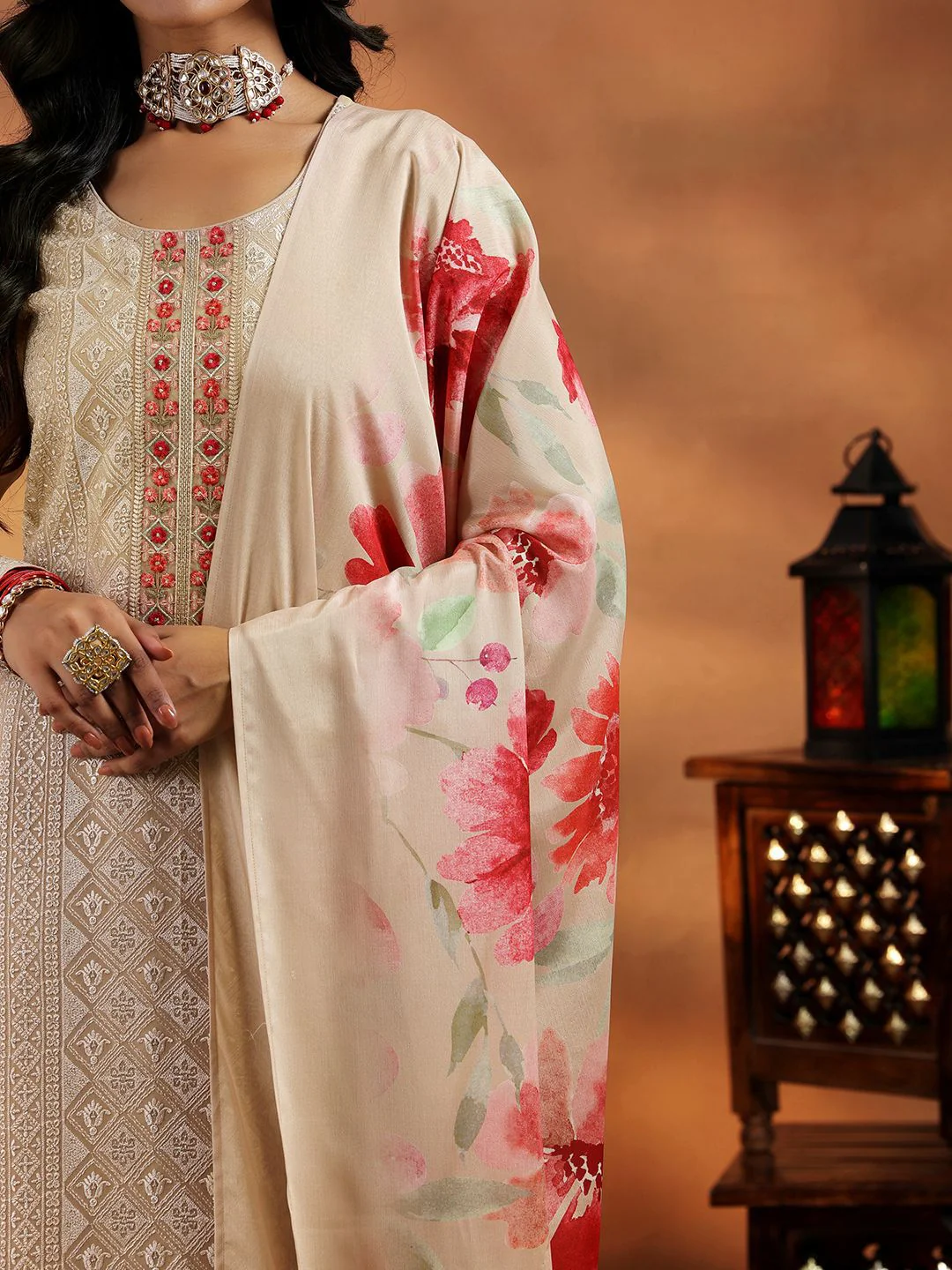 Libas Women Floral Embroidered Regular Thread Work Kurta with Trousers & With Dupatta - Image 2