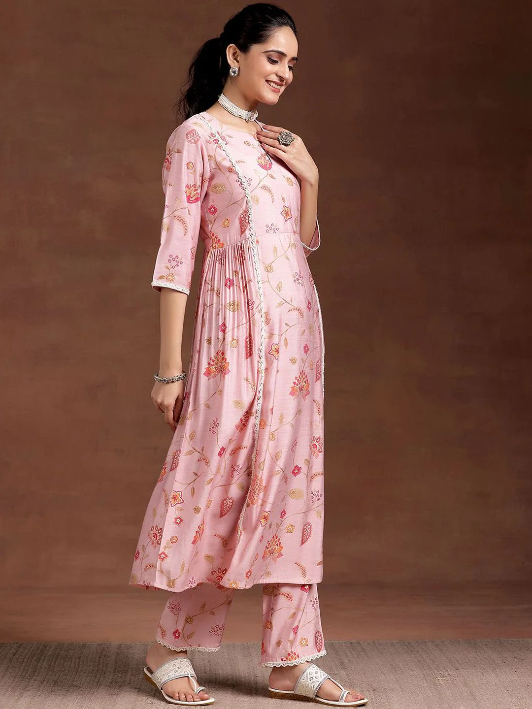 Libas Women Floral Printed Pleated Beads and Stones Kurta with Trousers - Image 3