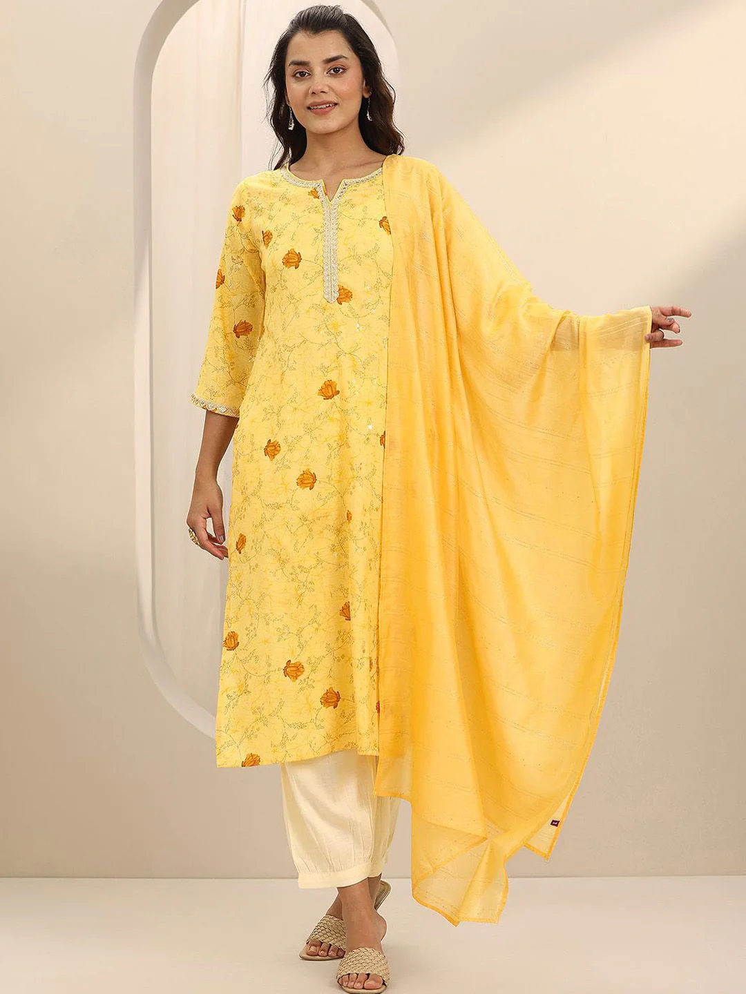 Libas Women Floral Printed Regular Sequinned Kurta with Salwar & With Dupatta - Image 3