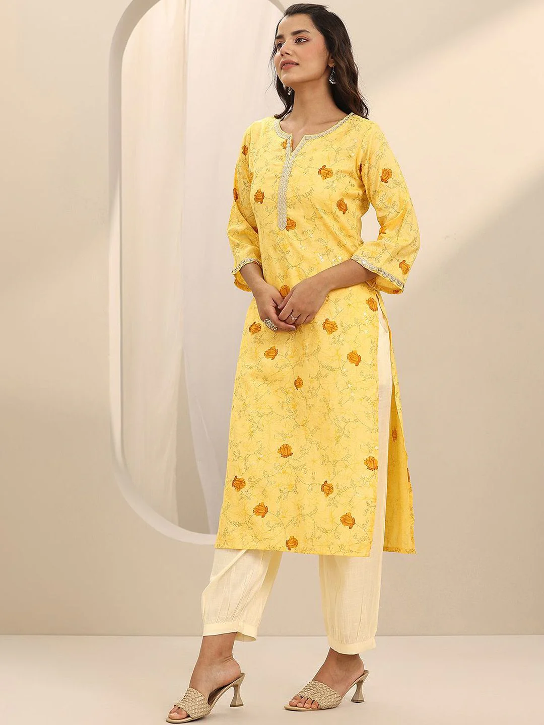 Libas Women Floral Printed Regular Sequinned Kurta with Salwar & With Dupatta - Image 4