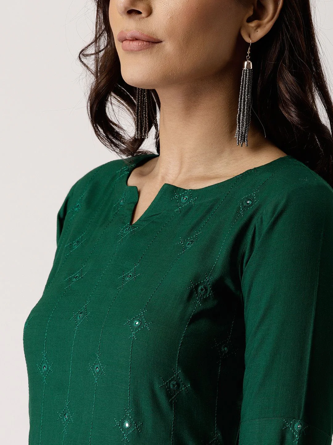 Libas Women Green Embroidered Straight Kurta - Image 3