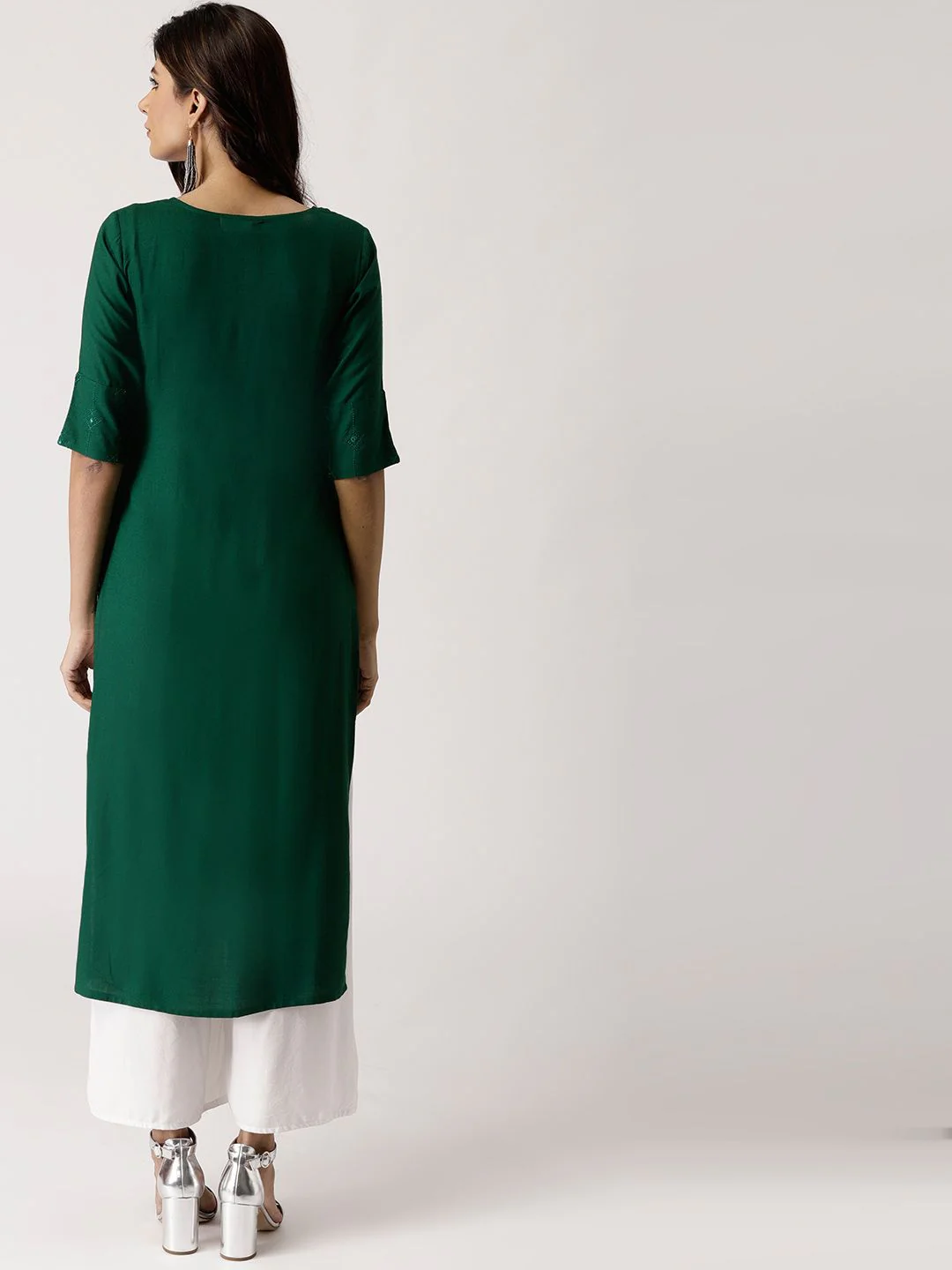 Libas Women Green Embroidered Straight Kurta - Image 5