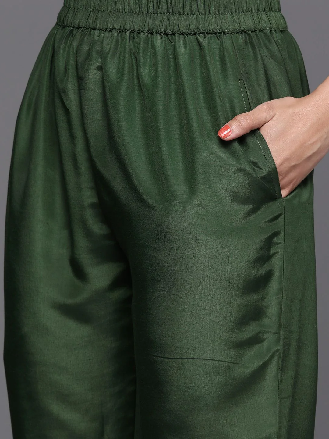 Libas Women Green & Gold Zari Woven Design Straight Kurta with Trousers & With Dupatta - Image 3