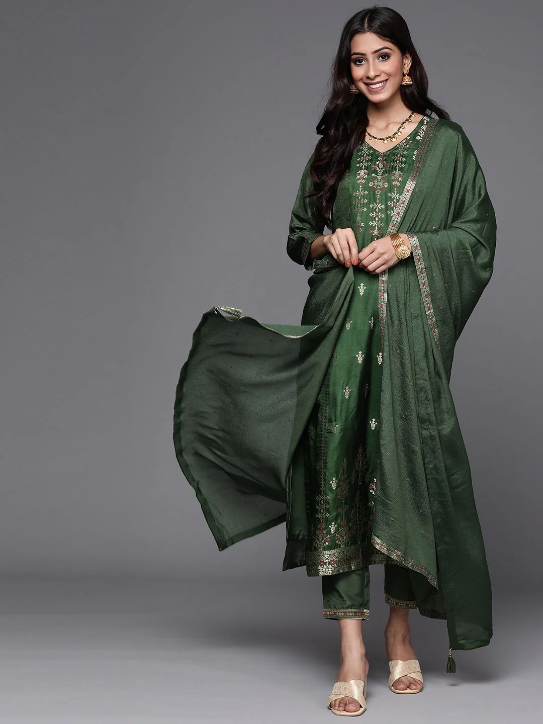 Libas Women Green & Gold Zari Woven Design Straight Kurta with Trousers & With Dupatta - Image 7