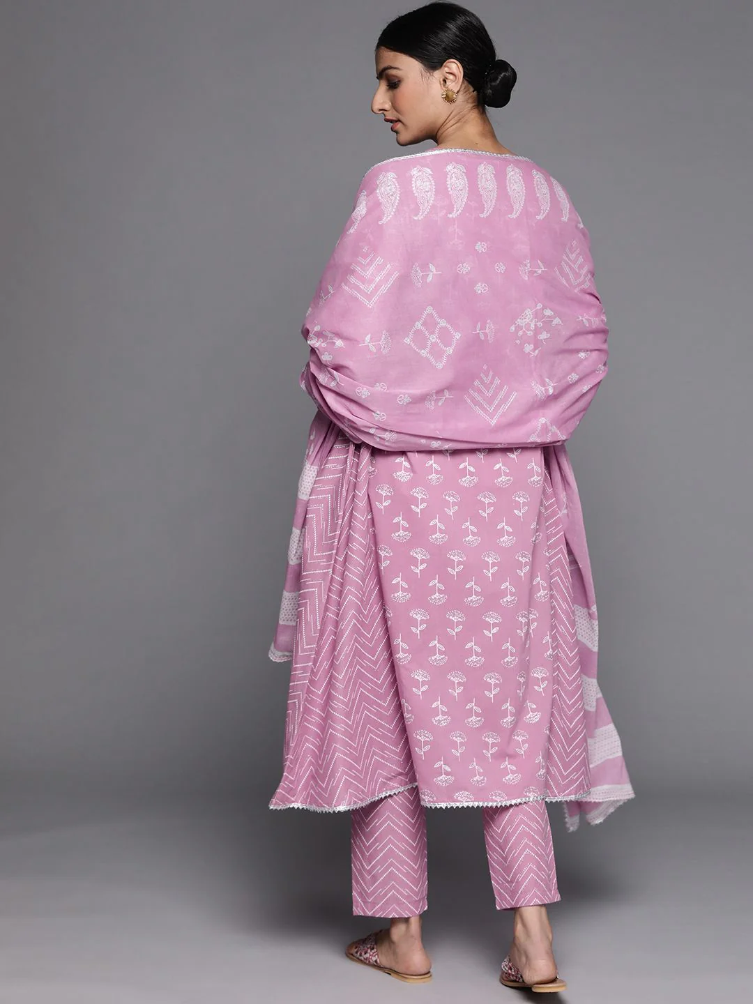 Libas Women Lavender Floral Printed Pure Cotton Kurta with Trousers & With Dupatta - Image 7