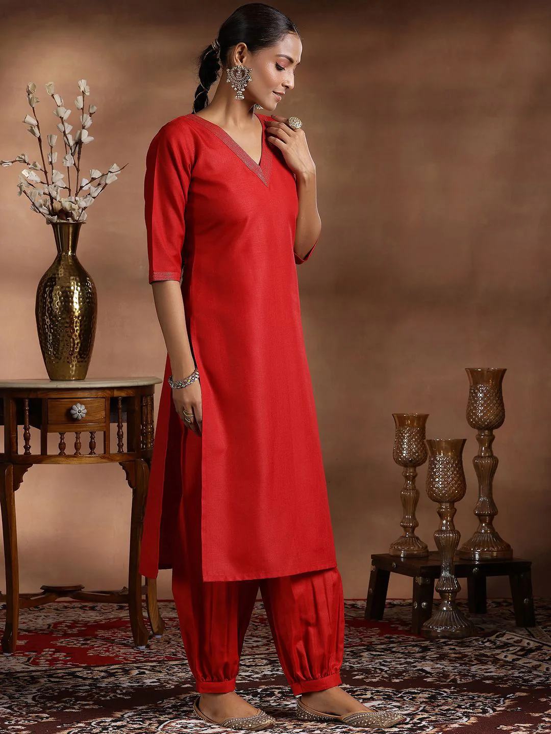 Libas Zari V-Neck Straight Kurta With Salwar & Dupatta - Image 5