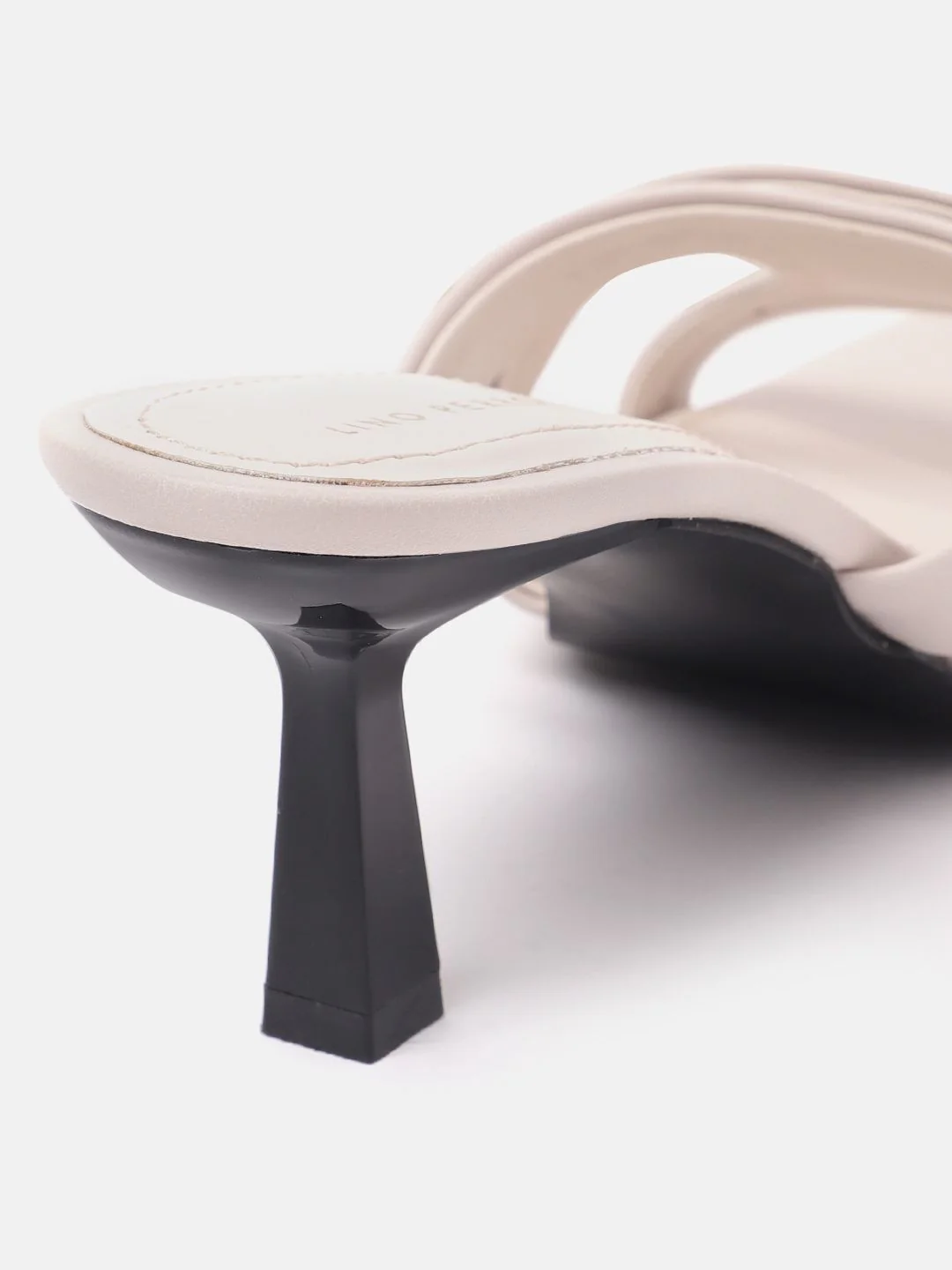 Lino Perros Slim Heels - Image 5