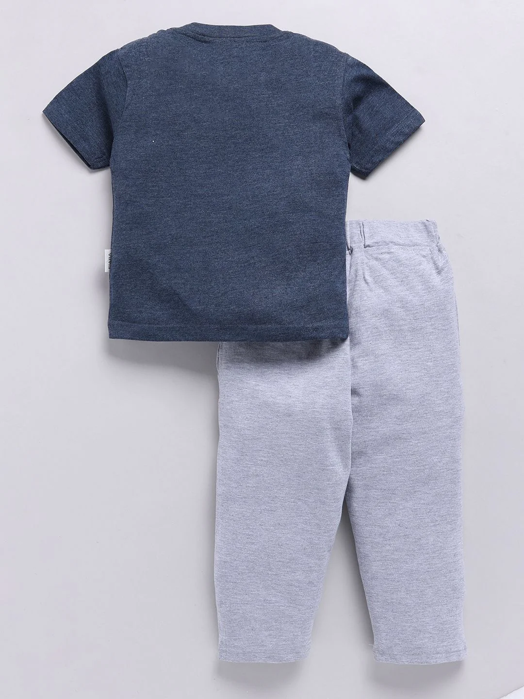 Moms Love Boys Graphic Printed T-Shirt With Trousers - Image 2