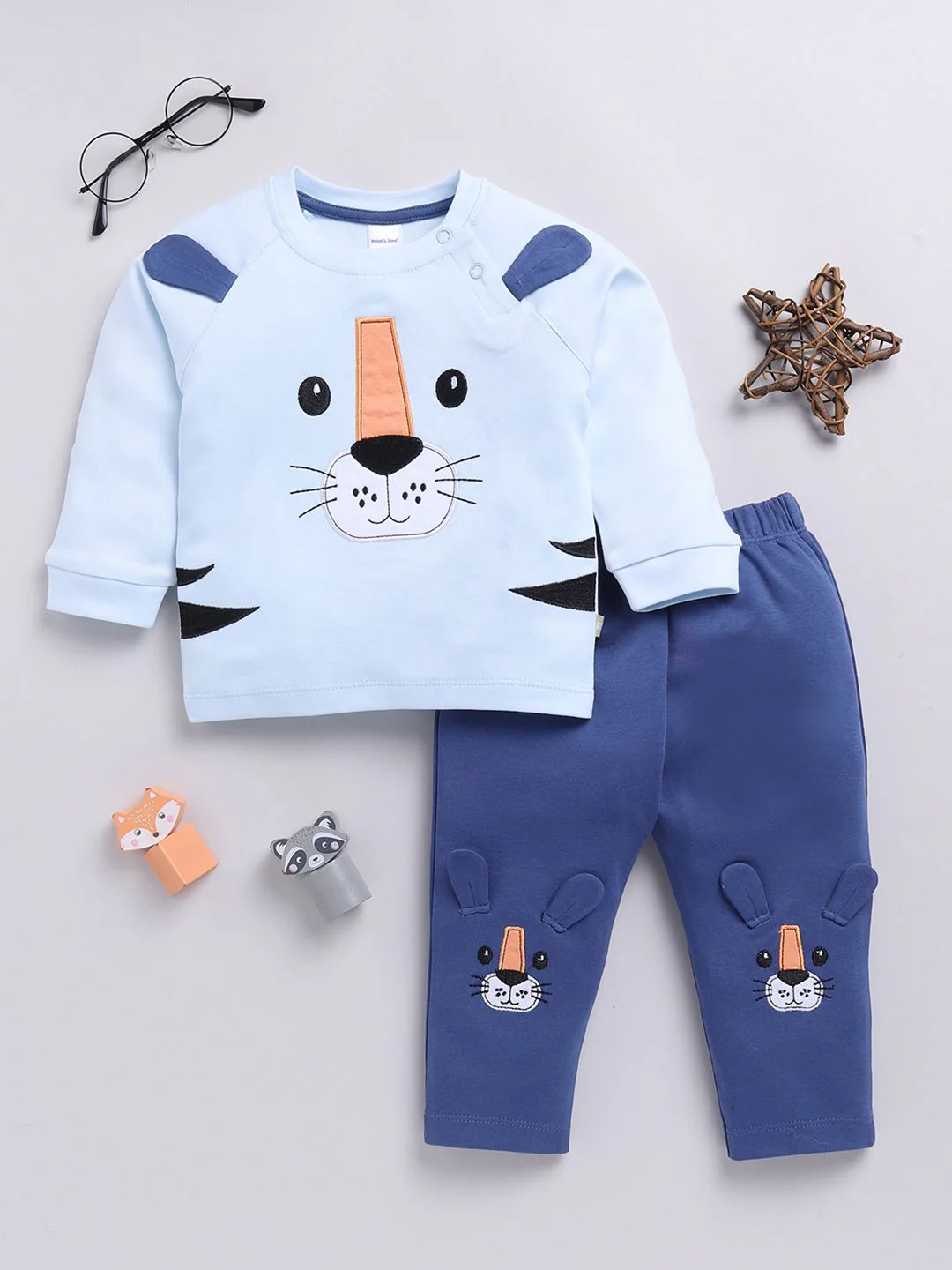 Moms Love Infant Boys Applique Detail T-Shirt With Trouser