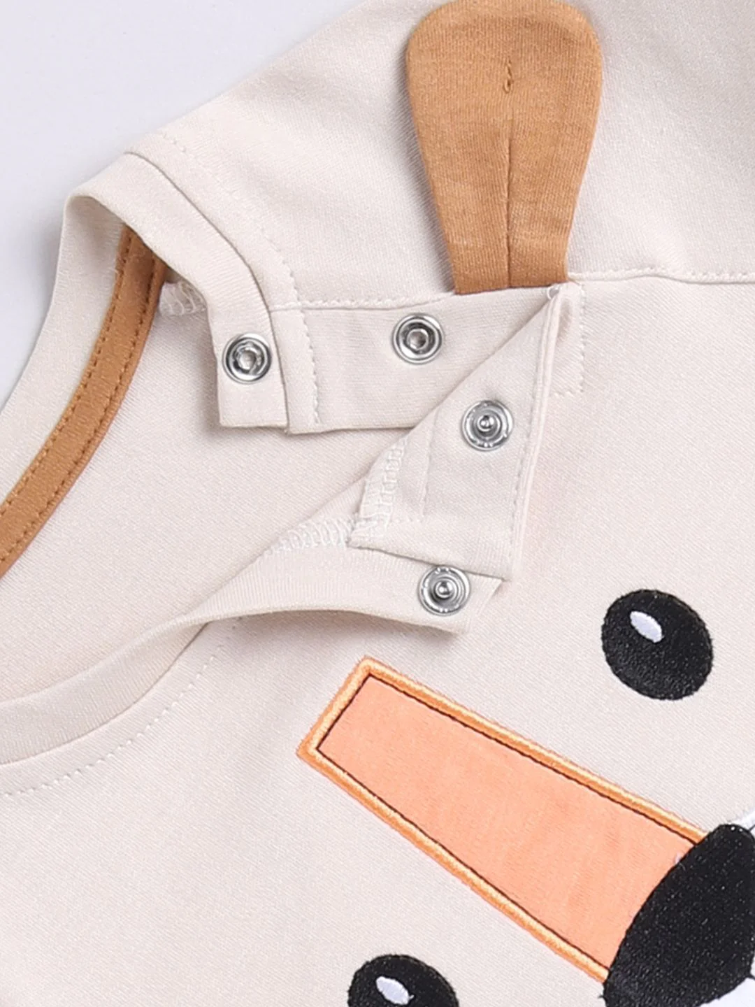 Moms Love Infant Boys Applique Detail T-Shirt With Trousers - Image 4