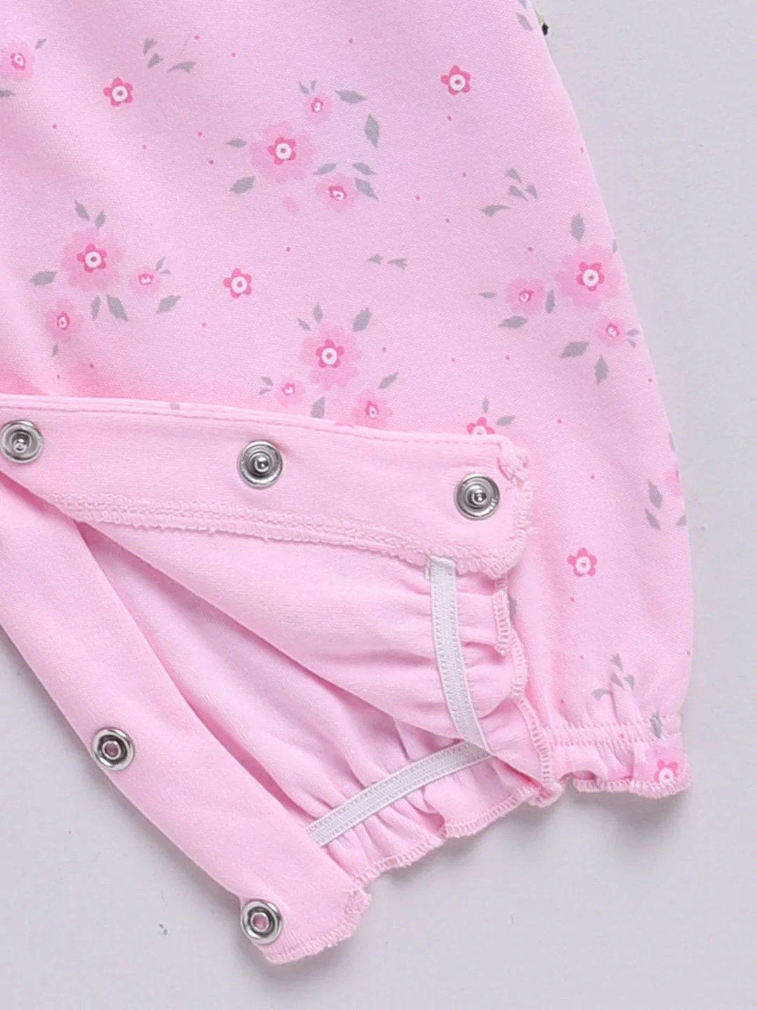 Moms Love Infant Girls Floral Print Pure Cotton Rompers With Ruffle Detail - Image 4