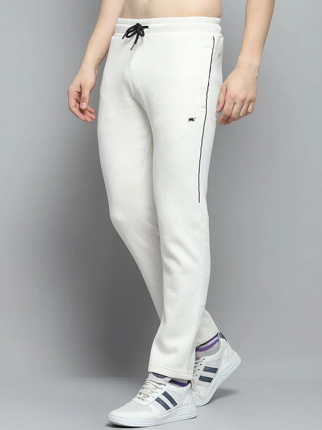 Monte Carlo Men Colourblocked Mid-Rise Hooded Tracksuit - Image 7