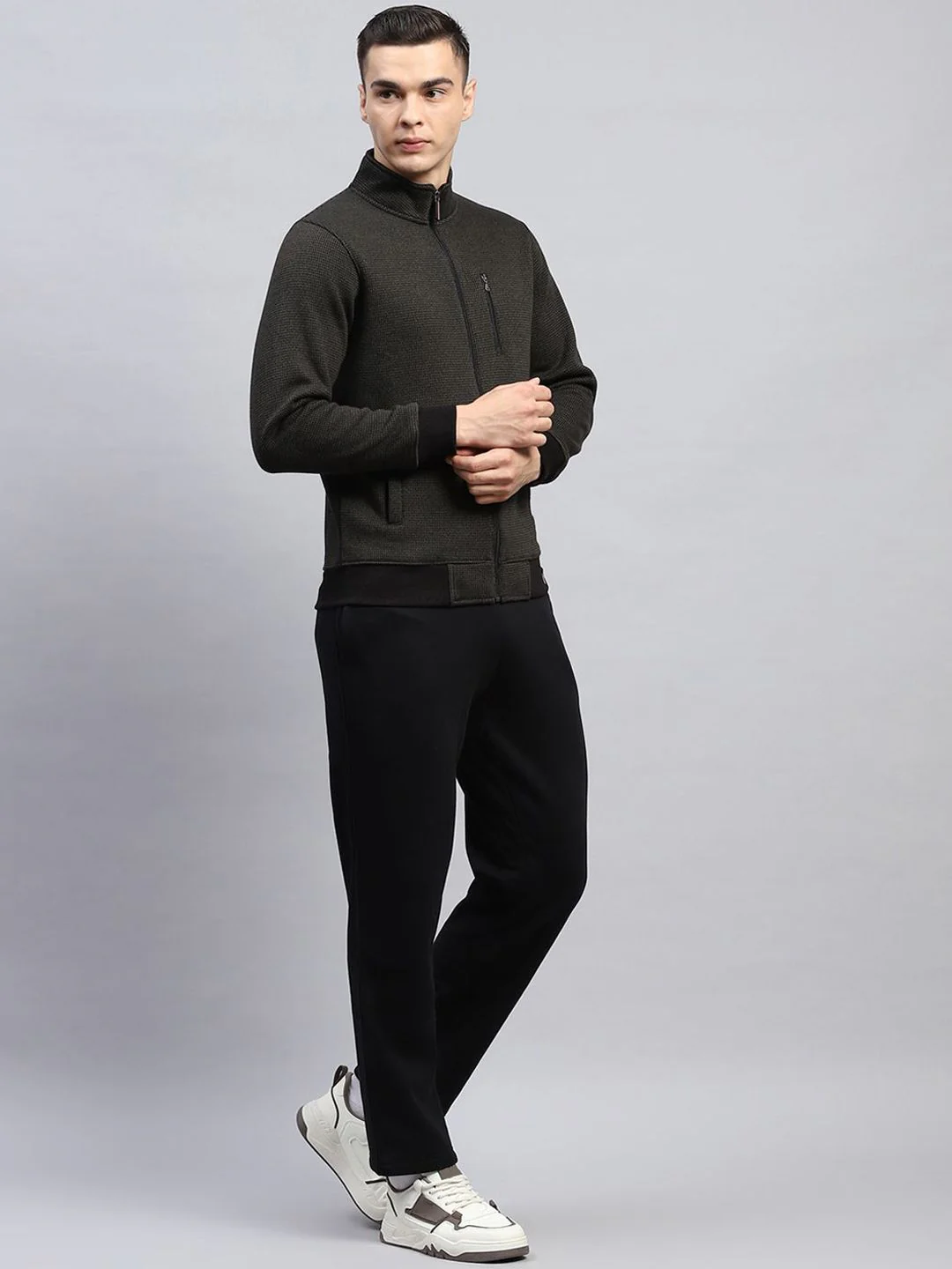 Monte Carlo Men Mid-Rise Tracksuits - Image 3