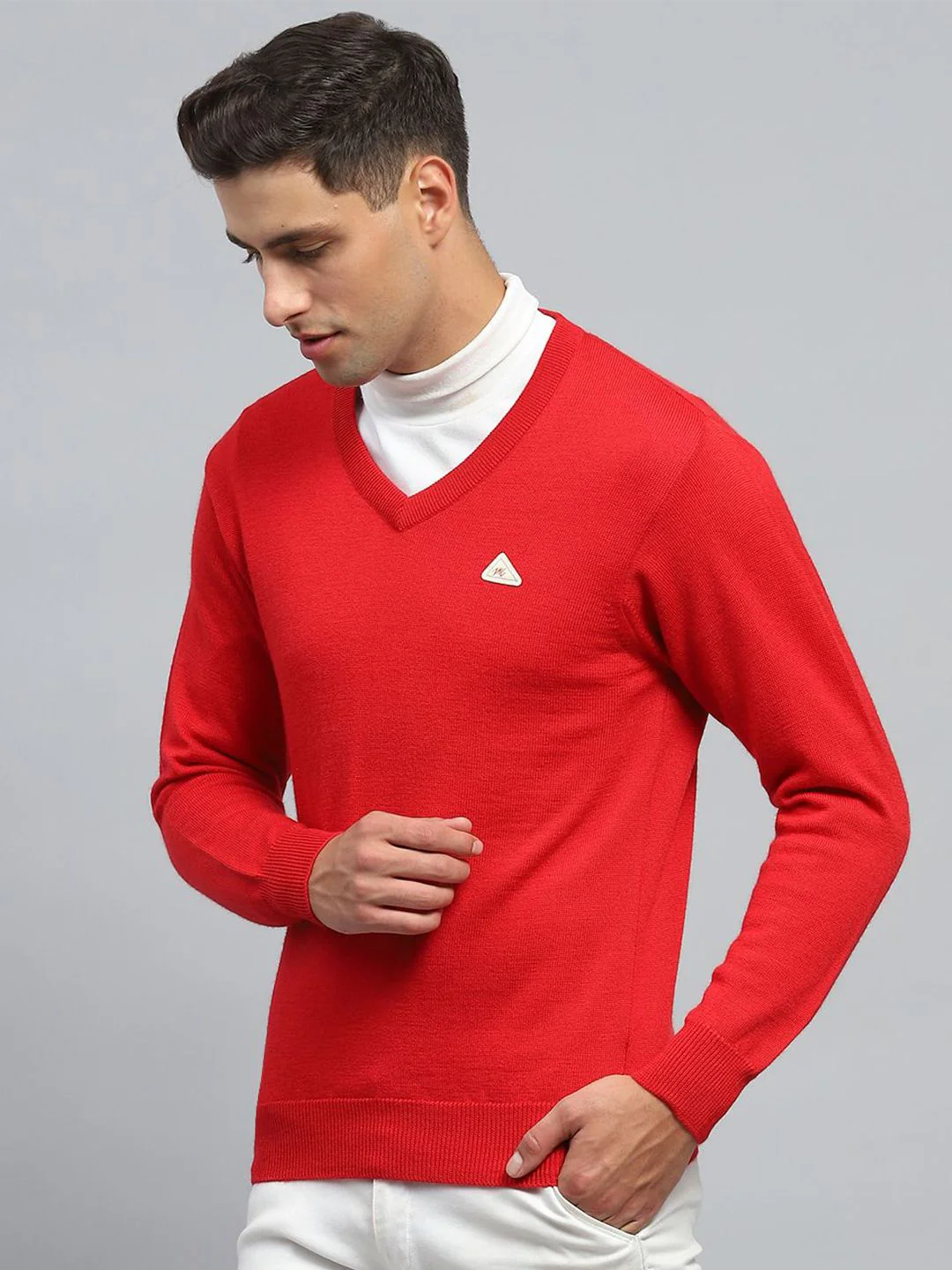 Monte Carlo Men V Neck Woollen Pullover - Image 5