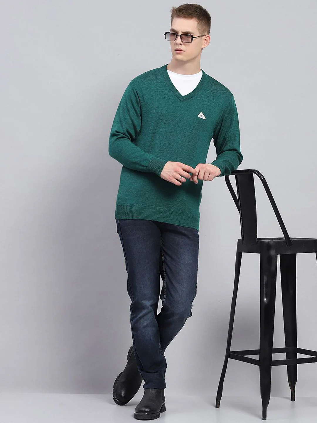 Monte Carlo Men V Neck Woollen Pullover - Image 7