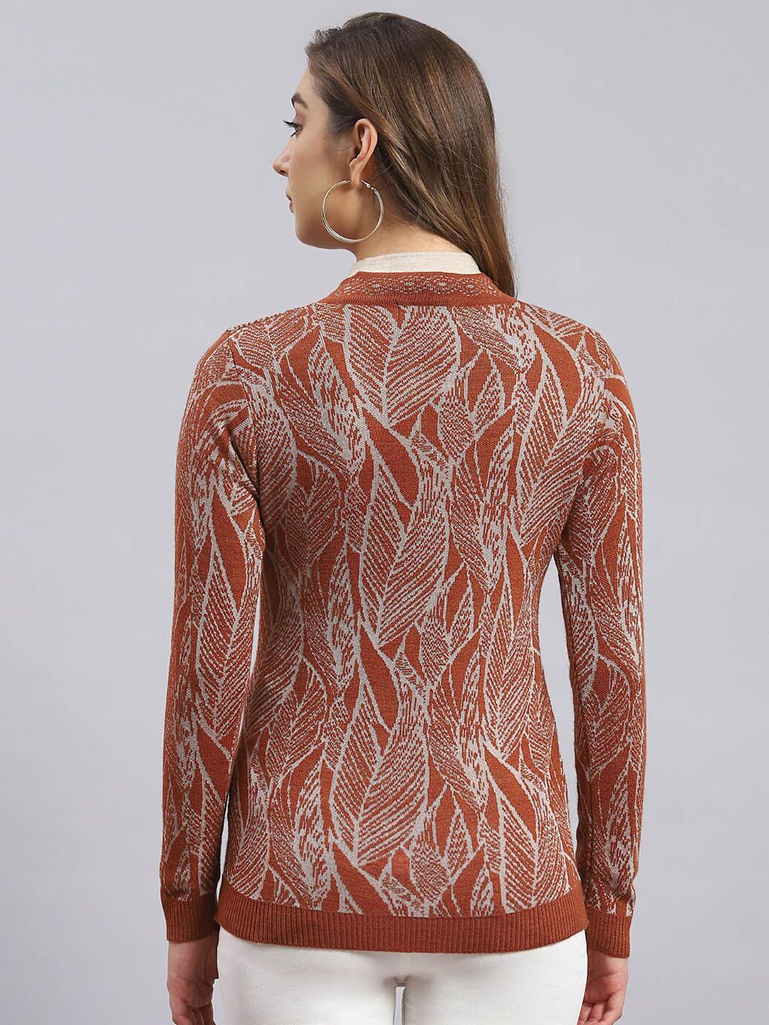 Monte Carlo Self Design V-Neck Cardigan - Image 4