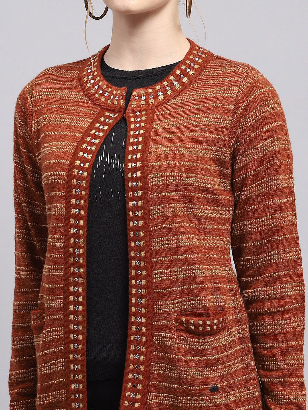 Monte Carlo Self Striped Front Open Cardigan Sweater With Embellished Detail - Image 2