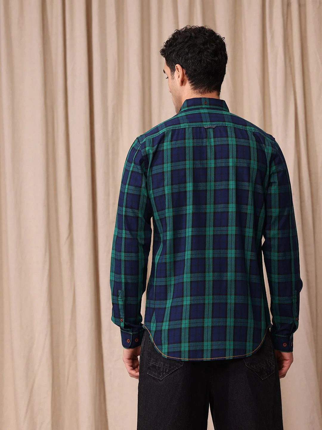Mr Bowerbird Men Tailored Fit Tartan Checks Opaque Pure Cotton Casual Shirt - Image 4
