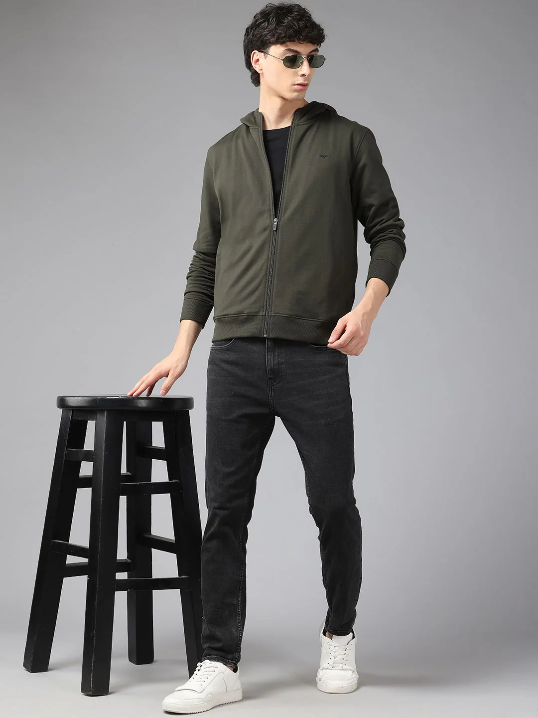 Park Avenue - Image 4