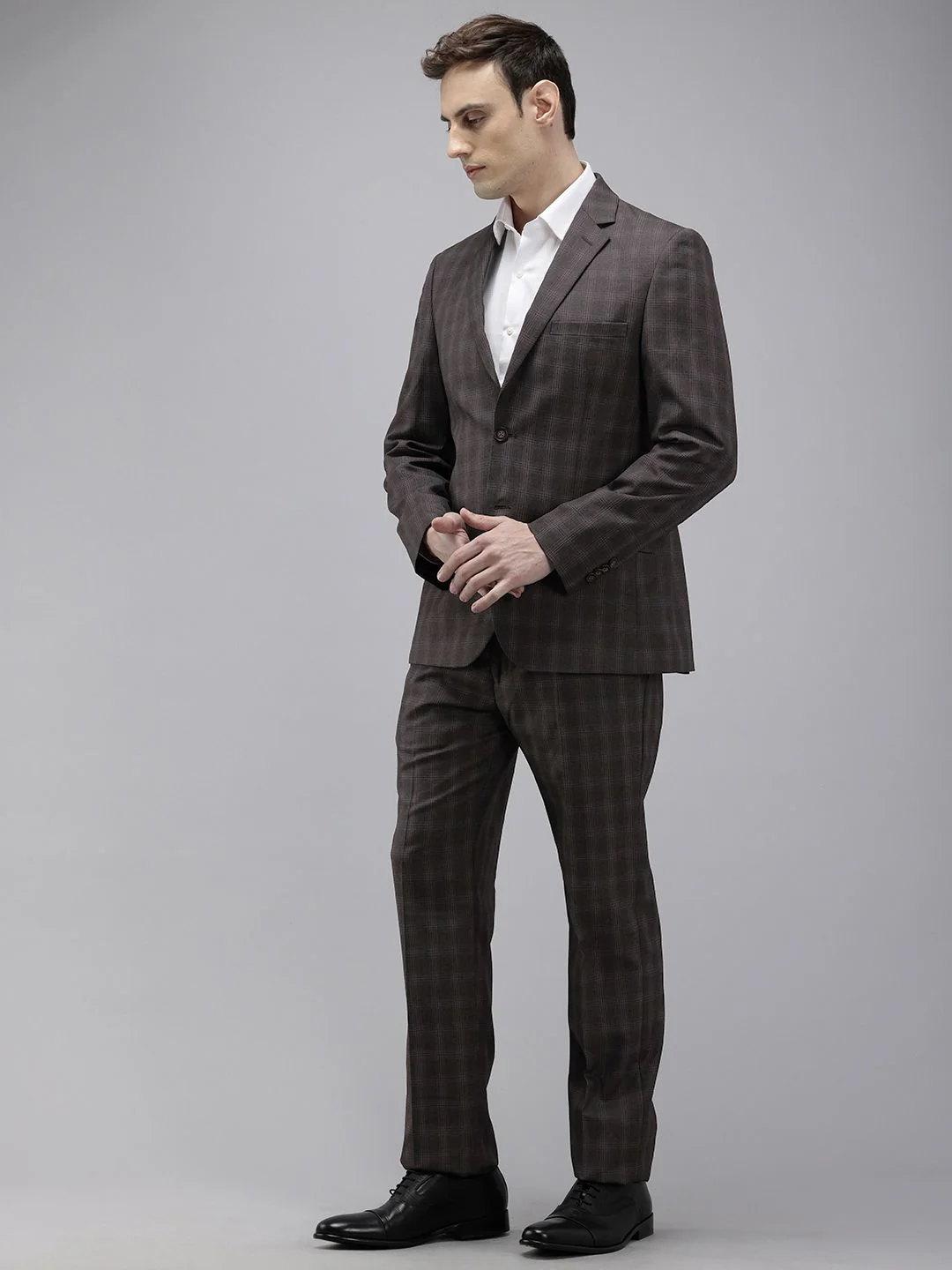Park Avenue Checked Single Breasted Formal Blazer and Trouser - Image 5