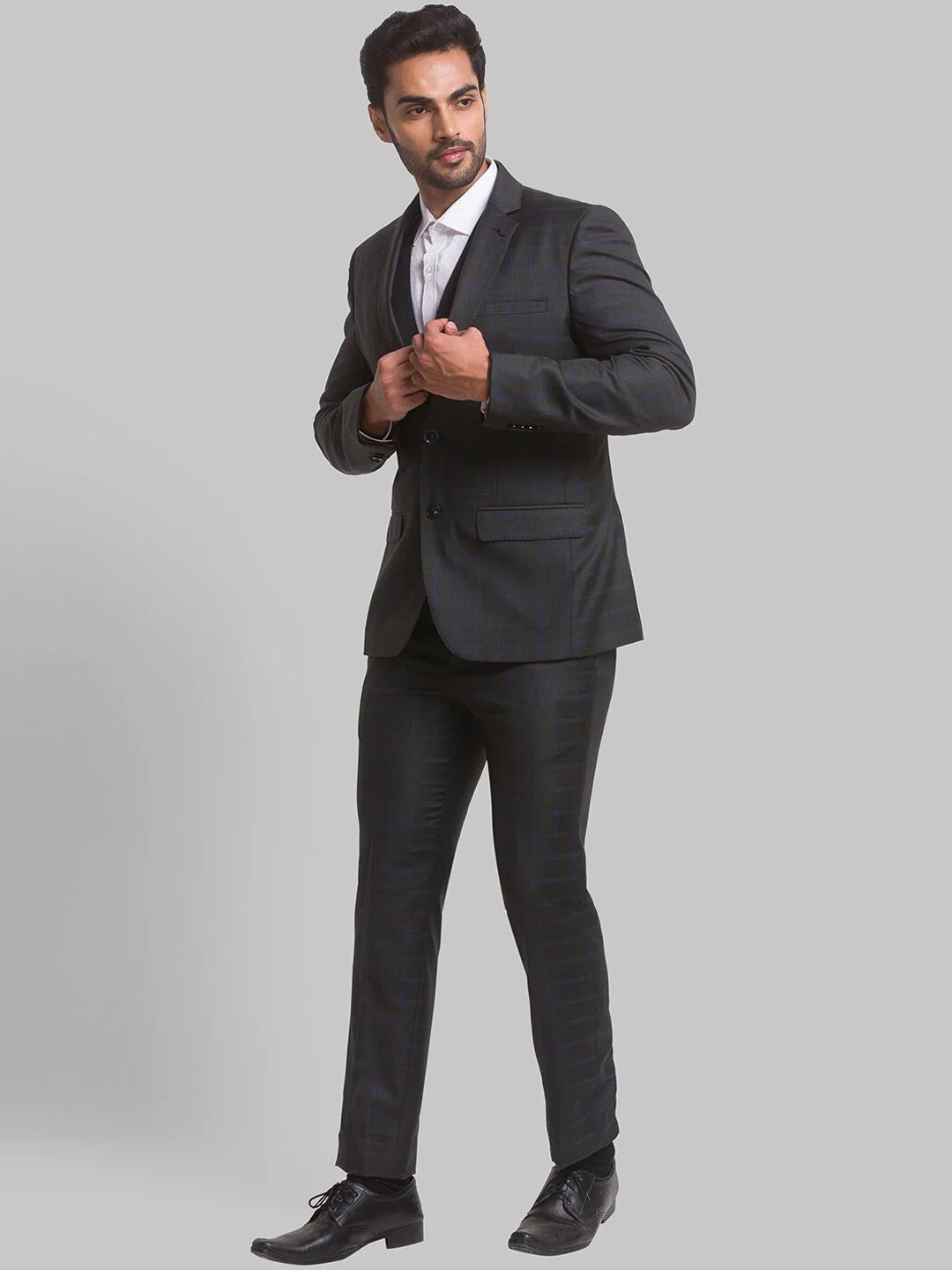 Park Avenue Men Checked Single Breasted Slim Fit 3-Peice Formal Suit - Image 5
