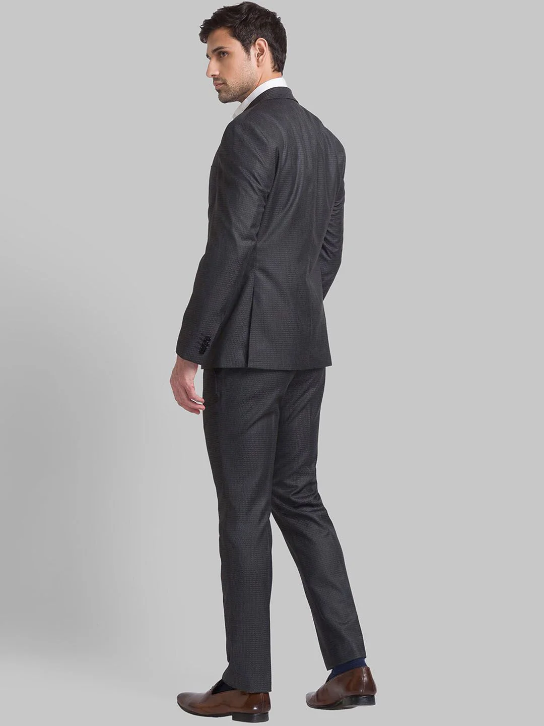 Park Avenue Men Single-Breasted Super Slim-Fit 2-Piece Suit - Image 4