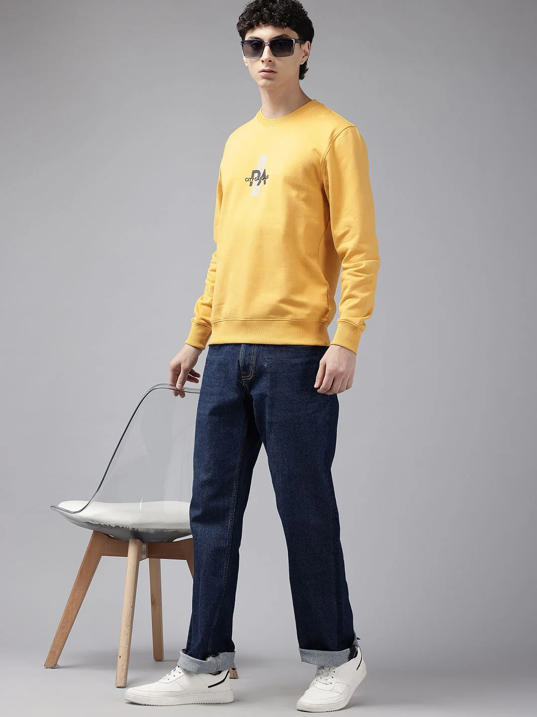 Park Avenue Men Slim fit Printed Sweatshirt - Image 4