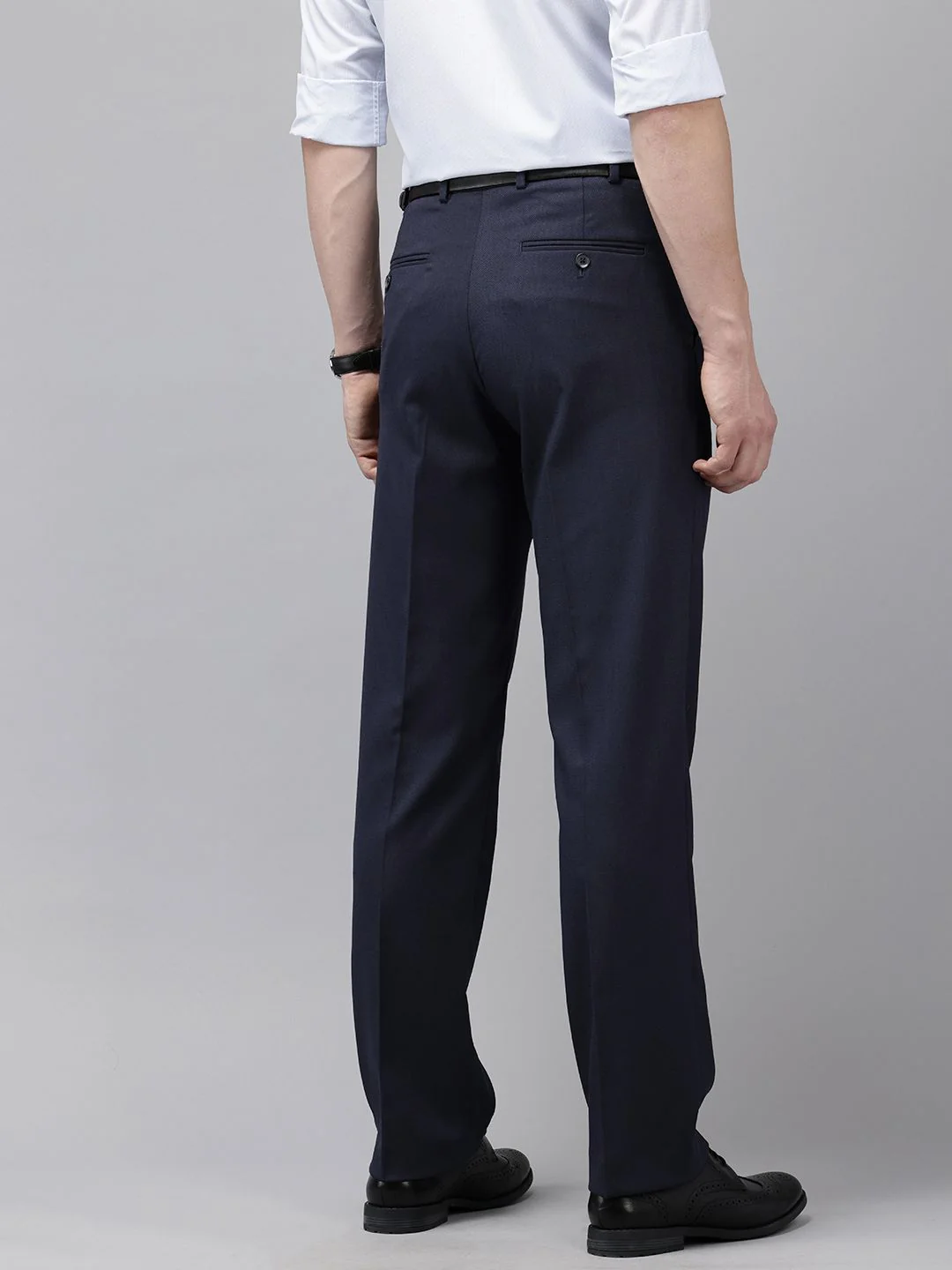 Park Avenue Men Textured Pleated Trousers - Image 3
