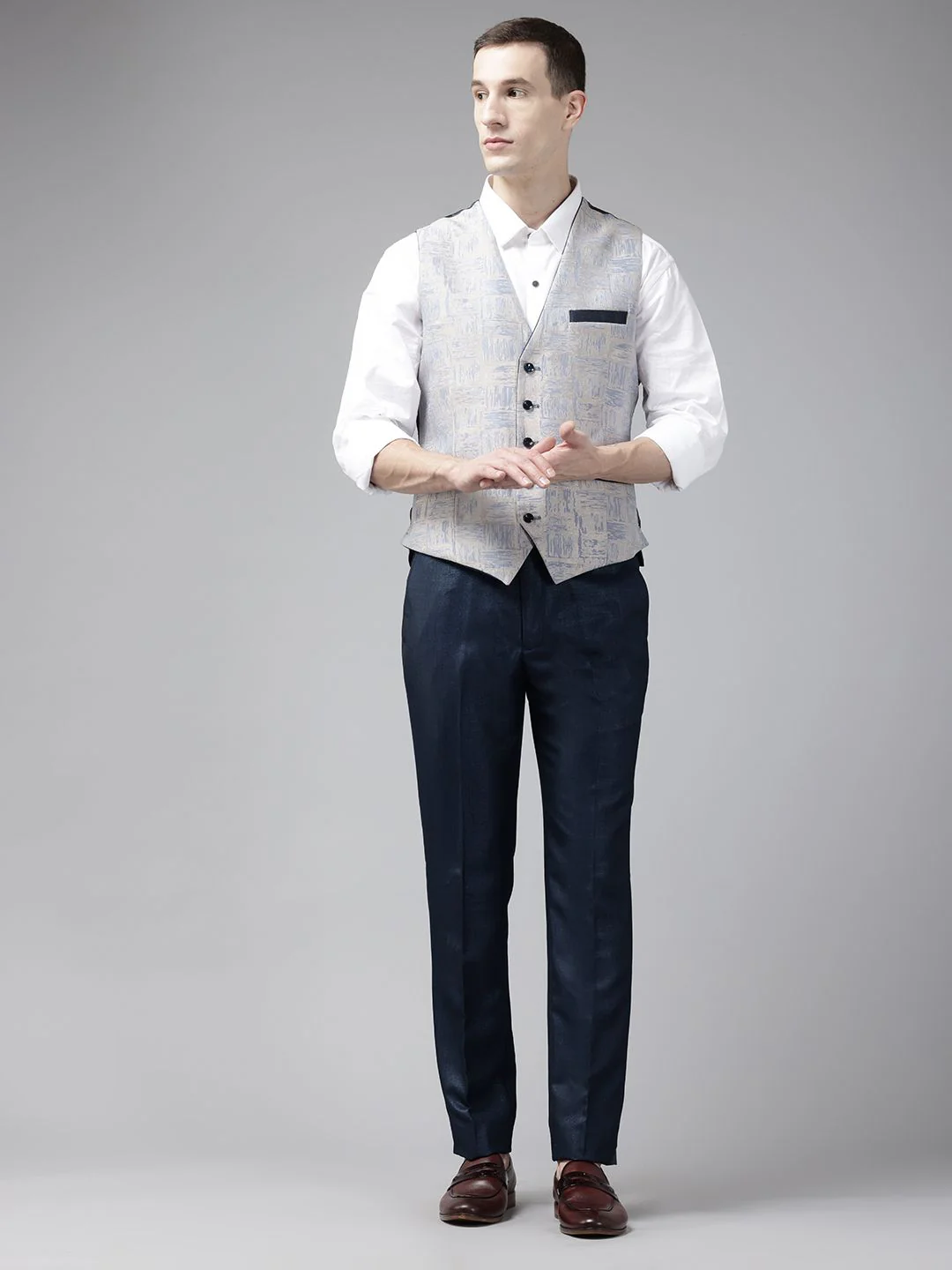 Park Avenue Notched Lapel Collar Super Slim Fit 3 Piece Formal Suit - Image 3