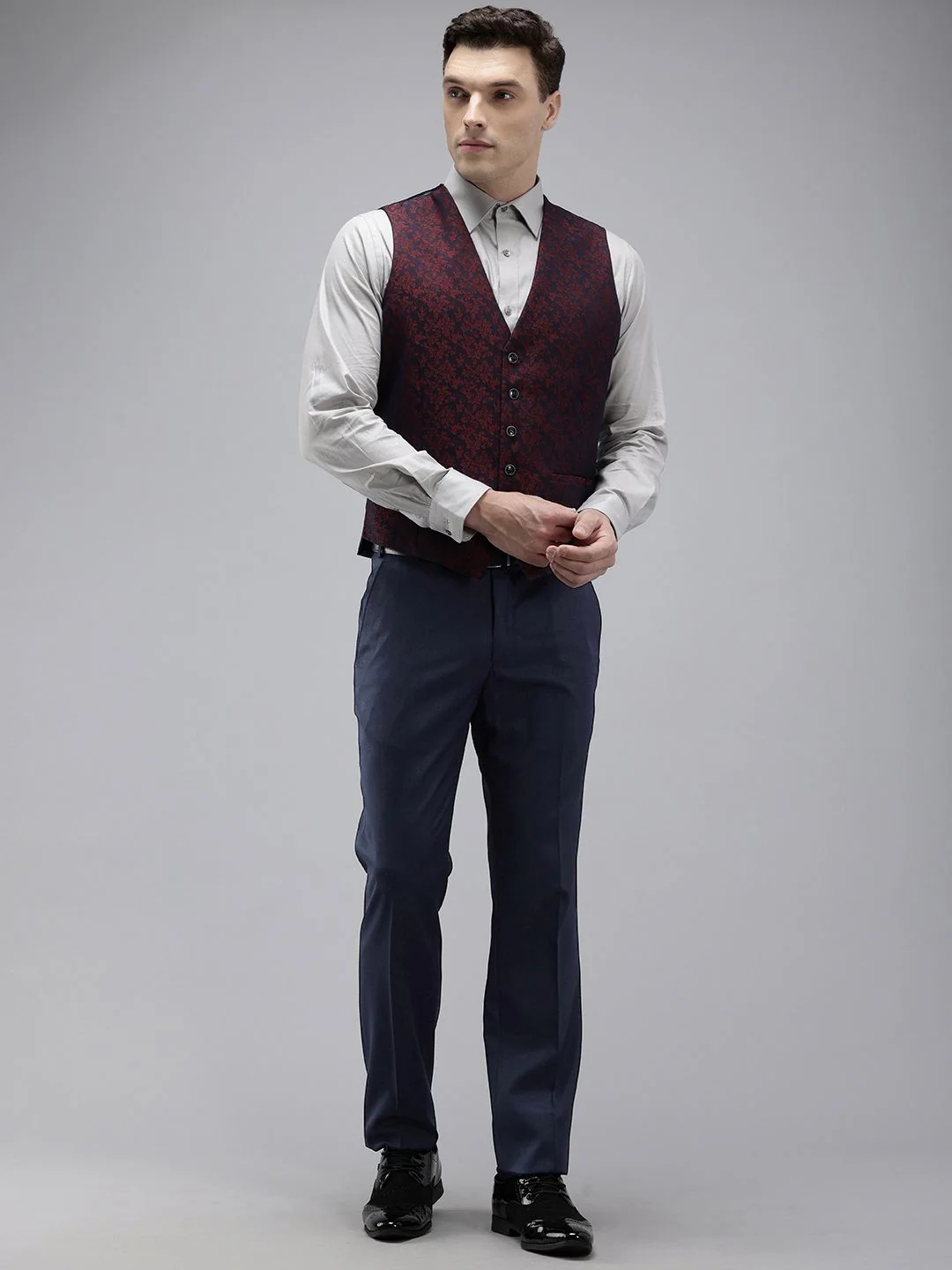 Park Avenue Self Design Single Breasted Super Slim Fit 3-Peice Suit - Image 3