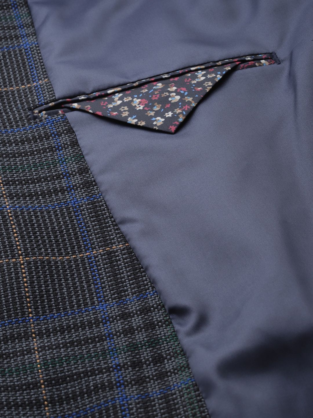 Park Avenue Slim Fit Checked Single-Breasted Blazers - Image 7