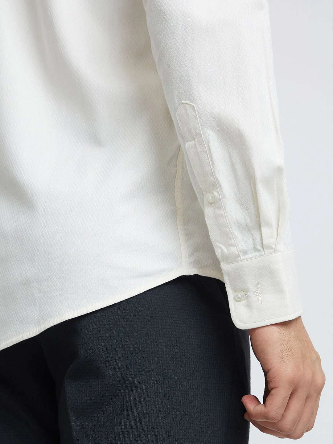 Park Avenue Slim Fit Formal Shirt - Image 7
