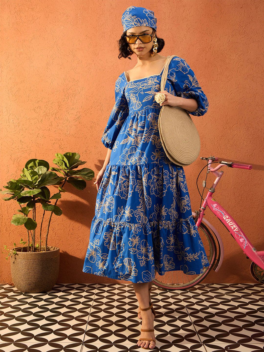 Pink Paprika by SASSAFRAS Floral Printed Puff Sleeves Fit and Flare Midi Dress
