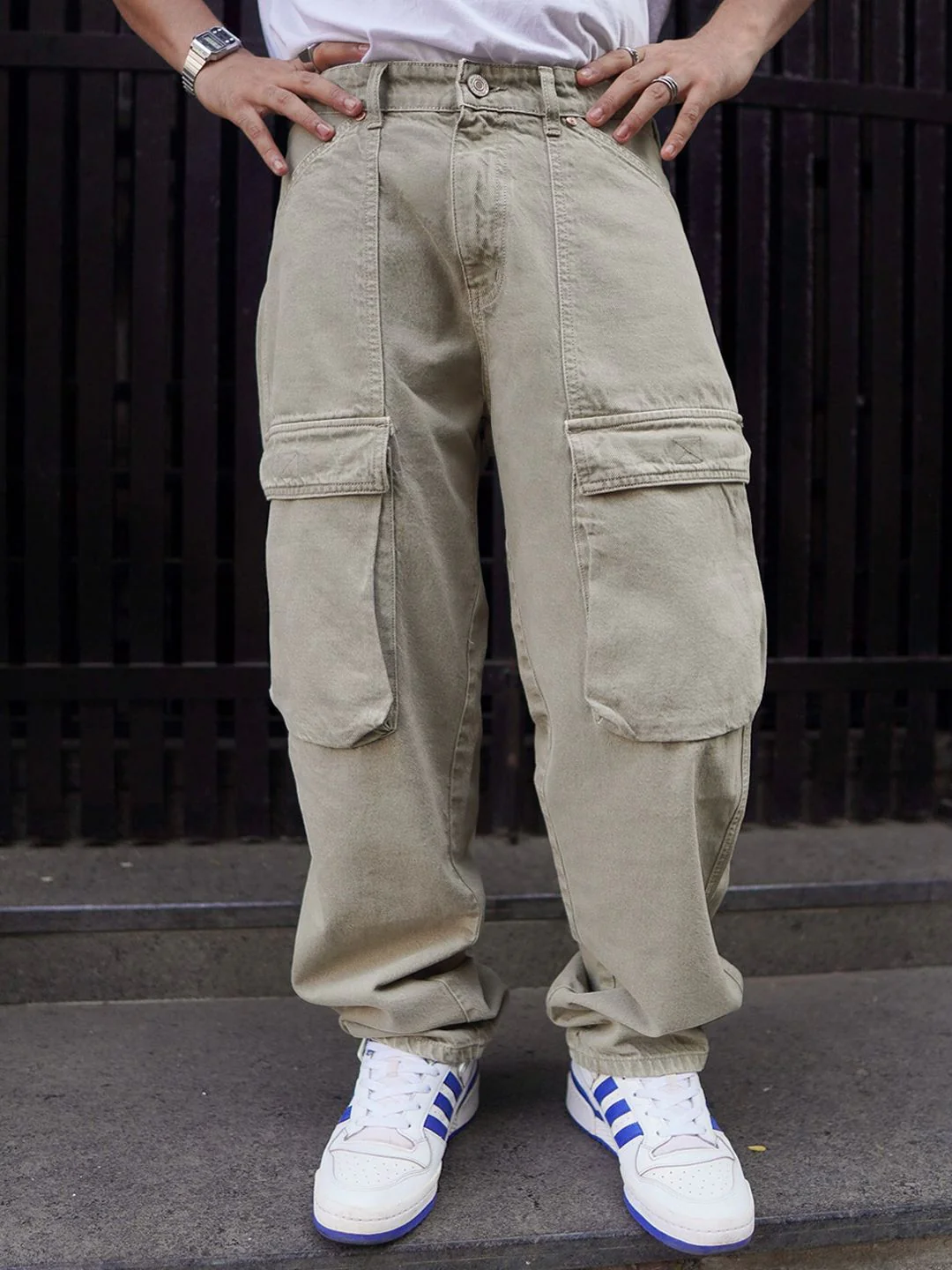 Powerlook Men Boyfriend Baggy Fit Clean Look Cotton Denim Cargo Jeans - Image 2